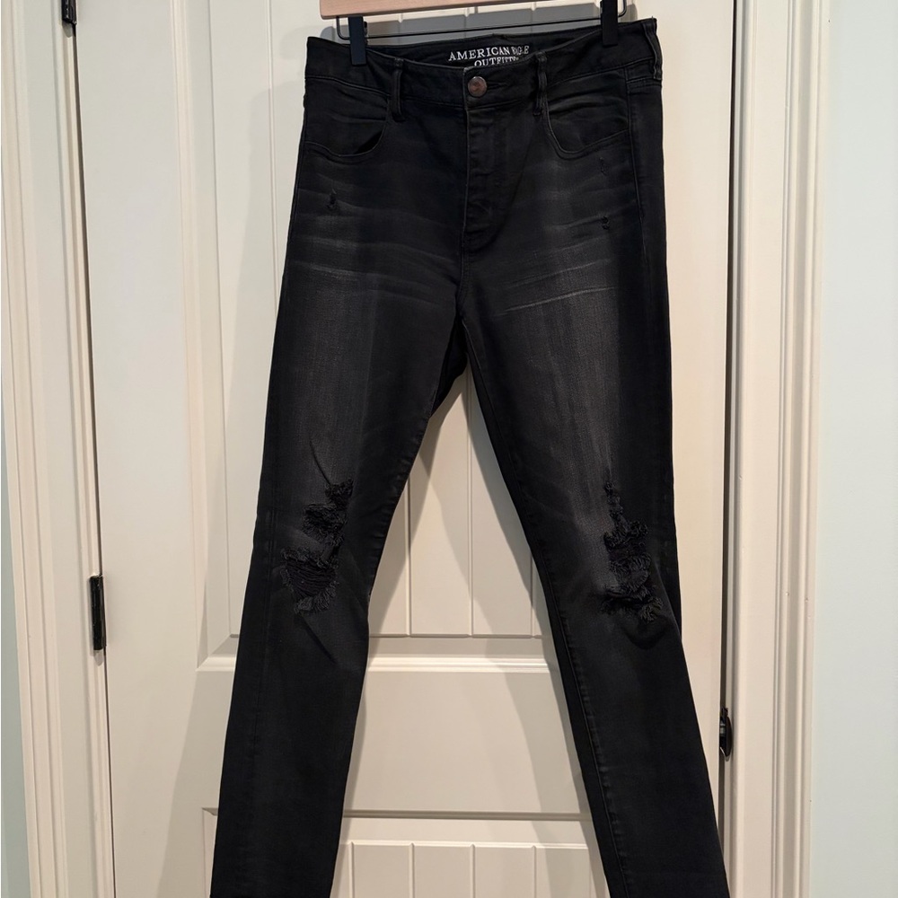American Eagle Outfitters Black Distressed Skinny Jeans